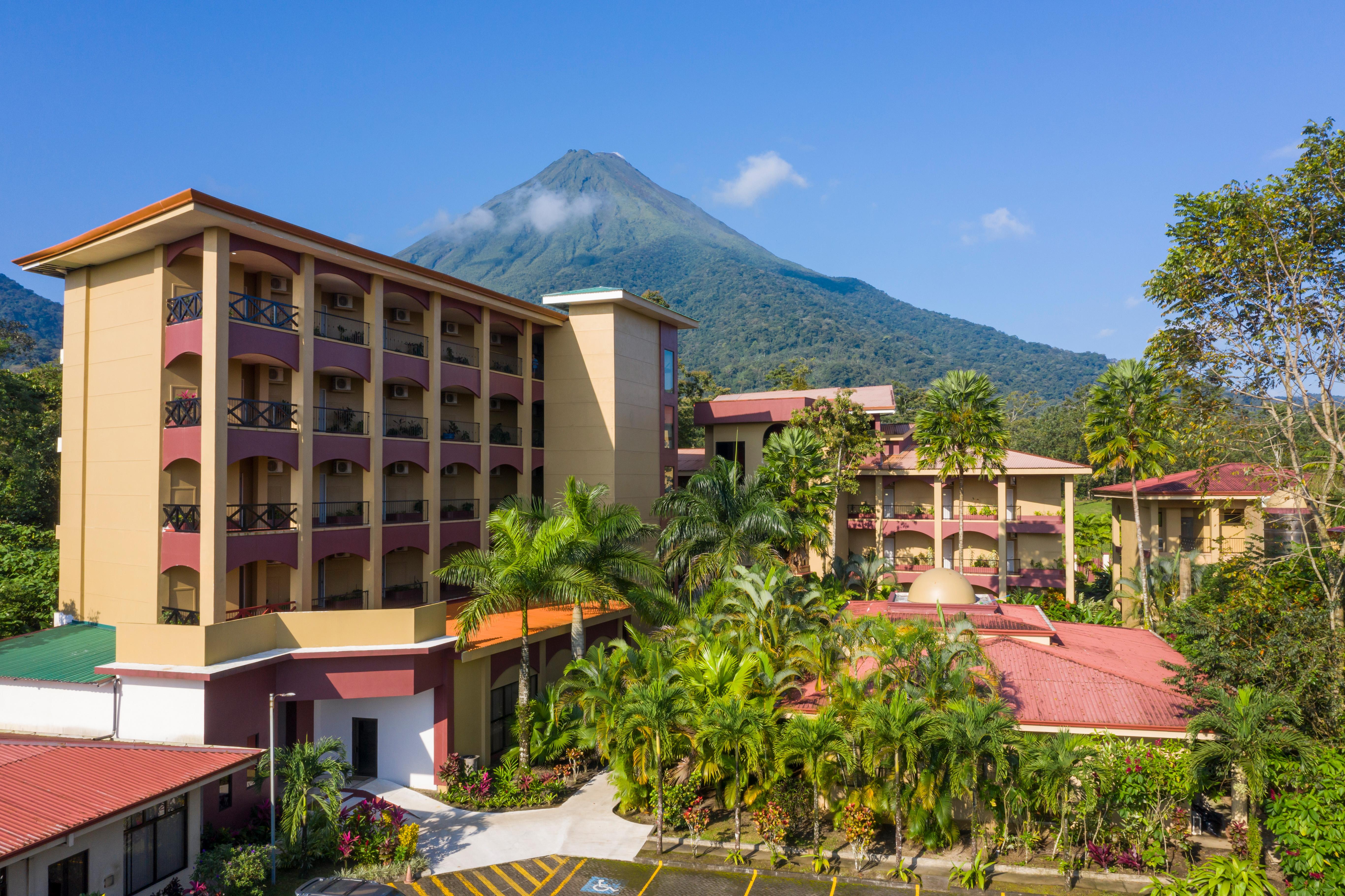 Hotel Magic Mountain La Fortuna Exterior photo