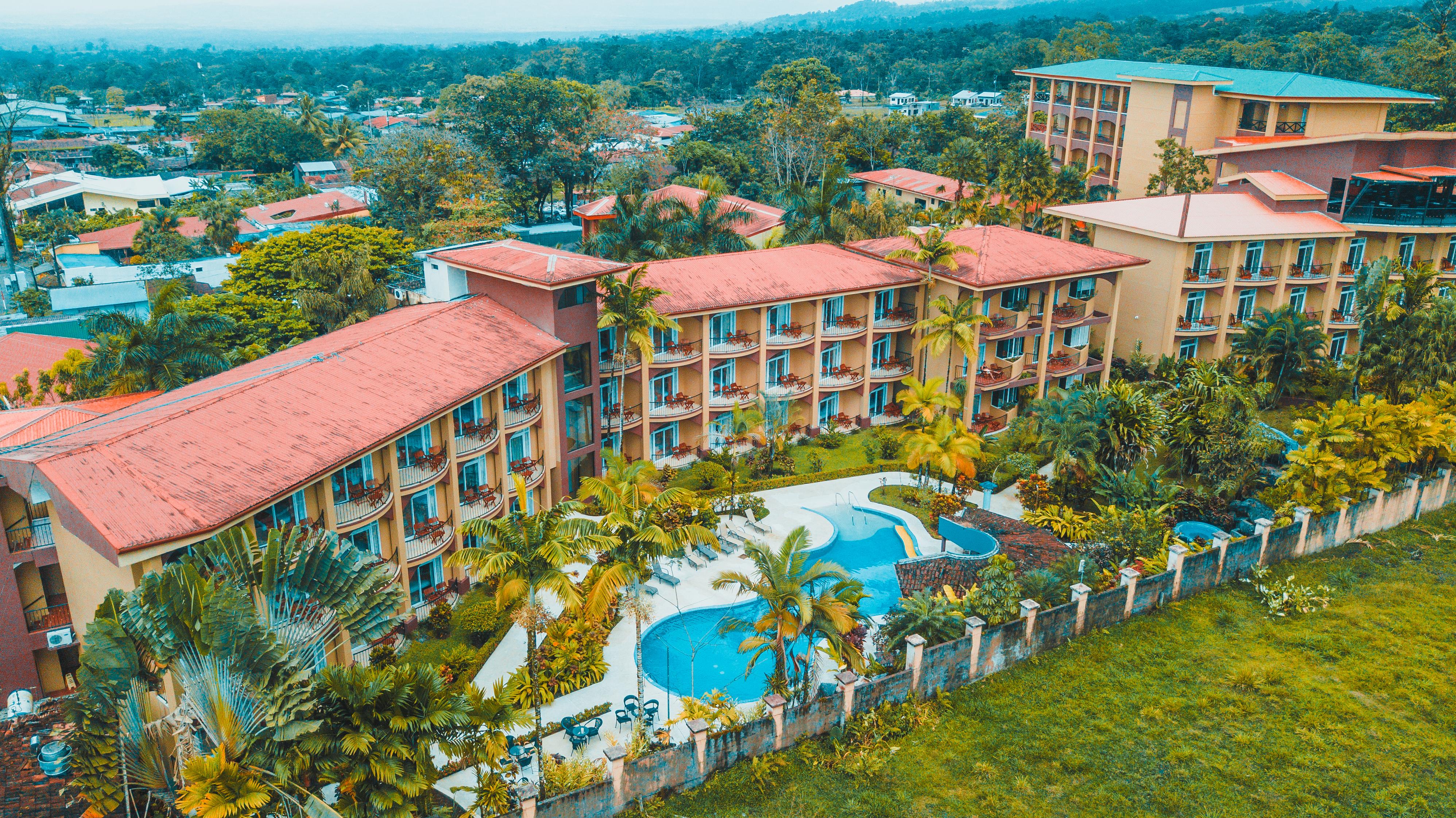 Hotel Magic Mountain La Fortuna Exterior photo