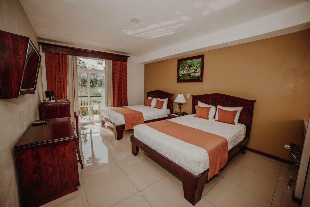 Hotel Magic Mountain La Fortuna Exterior photo