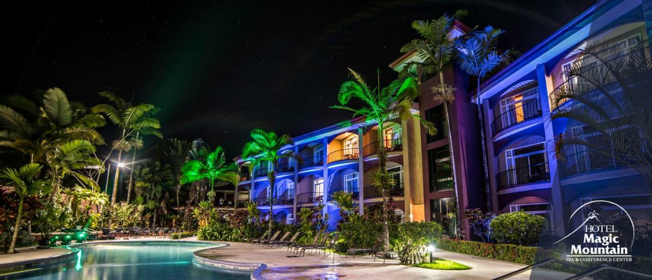 Hotel Magic Mountain La Fortuna Exterior photo