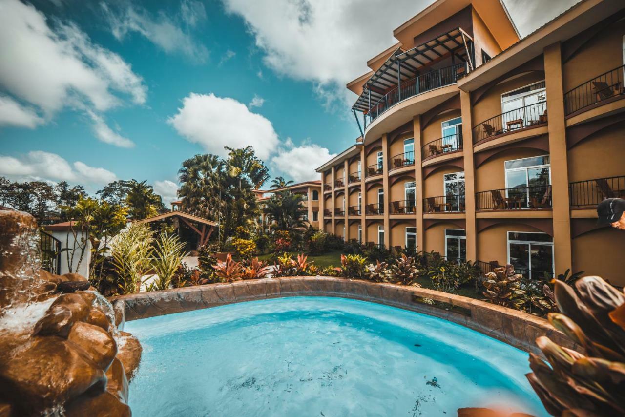 Hotel Magic Mountain La Fortuna Exterior photo